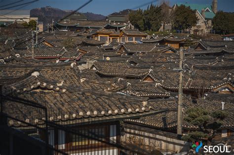 bukchon hanok village entrance fee.